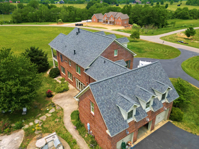 Quality Roofing Service in Lexington, KY (1)